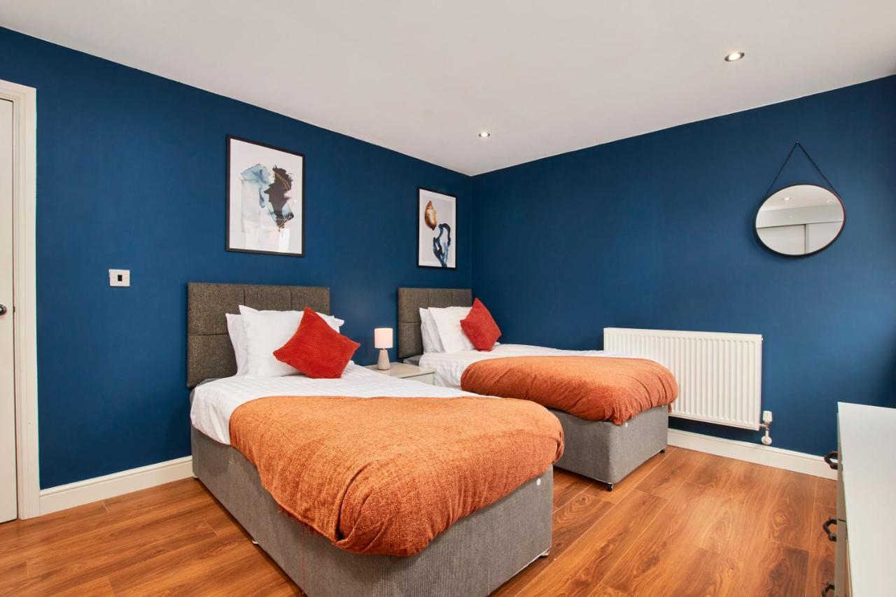 Stunning City Centre 3 Bed, 3 Bath - Sleeps 8! Lägenhet Leeds  Exteriör bild