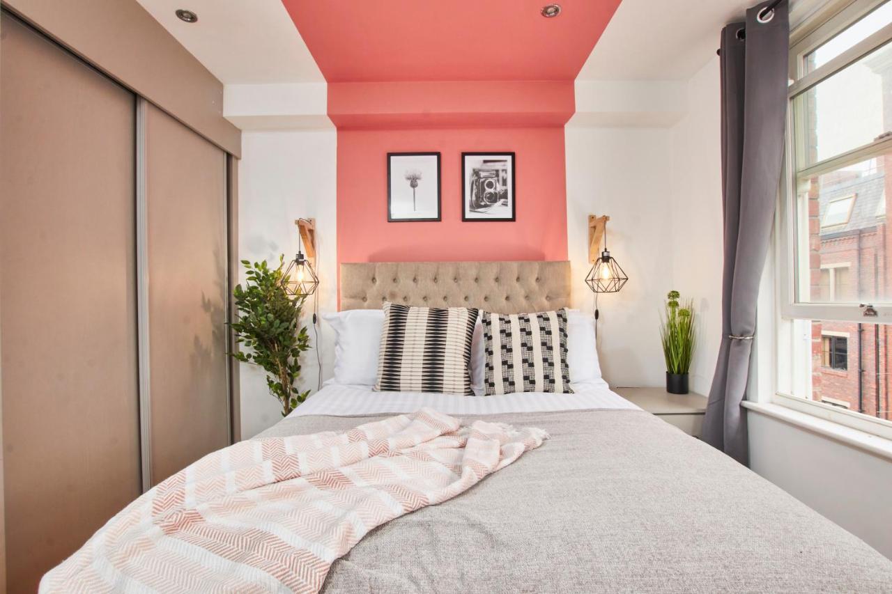 Stunning City Centre 3 Bed, 3 Bath - Sleeps 8! Lägenhet Leeds  Exteriör bild