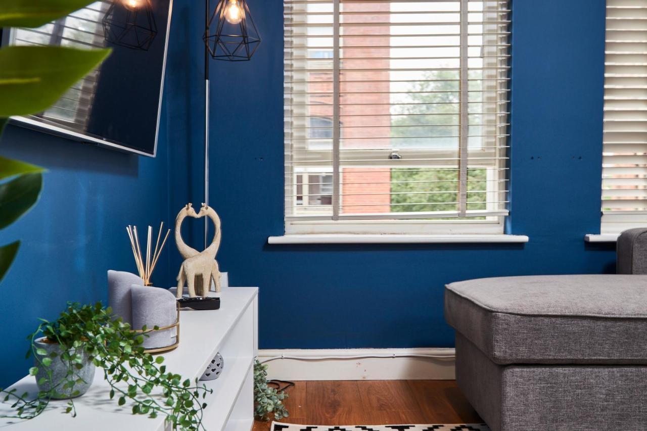 Stunning City Centre 3 Bed, 3 Bath - Sleeps 8! Lägenhet Leeds  Exteriör bild